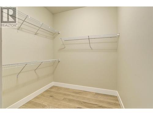 255 Taylor Road Unit# 7, Kelowna, BC - Indoor With Storage