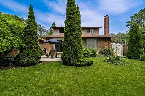 31 Bridlewood Drive, Dundas, ON - Outdoor