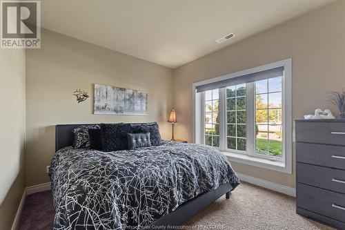 34 Boblo Island Boulevard Unit# 101, Amherstburg, ON - Indoor Photo Showing Bedroom