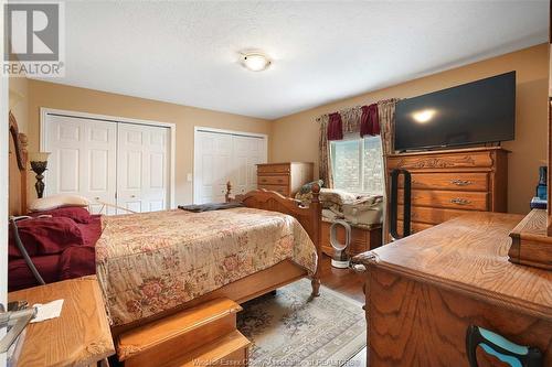 1095 Greenpark Boulevard, Windsor, ON - Indoor Photo Showing Bedroom