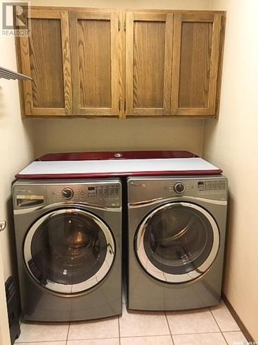 418 Curry Crescent, Swift Current, SK - Indoor Photo Showing Laundry Room