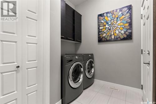 4817 Wright Road, Regina, SK - Indoor Photo Showing Laundry Room