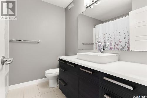 4817 Wright Road, Regina, SK - Indoor Photo Showing Bathroom