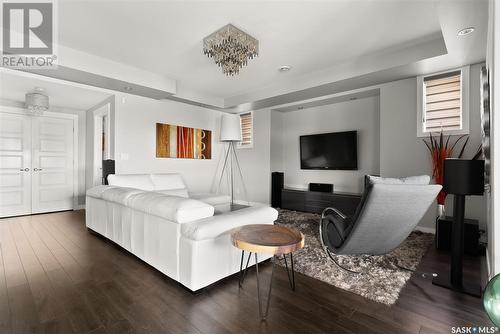 4817 Wright Road, Regina, SK - Indoor Photo Showing Living Room