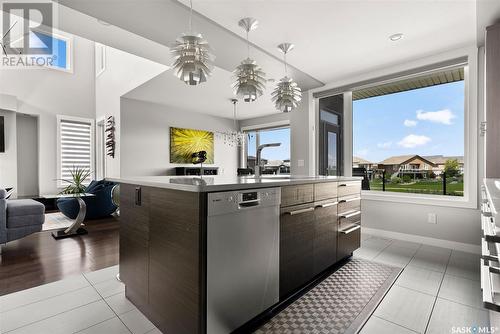 4817 Wright Road, Regina, SK - Indoor Photo Showing Kitchen