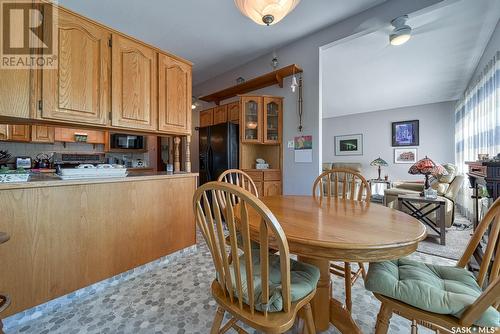 1369 King Crescent, Moose Jaw, SK - Indoor Photo Showing Dining Room