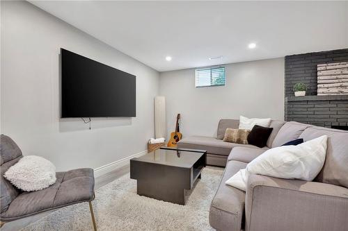 35 Lasila Court, Hamilton, ON - Indoor Photo Showing Basement