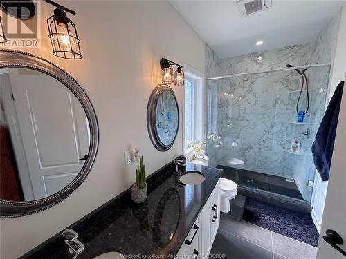 1912 Villa Canal, Kingsville, ON - Indoor Photo Showing Bathroom