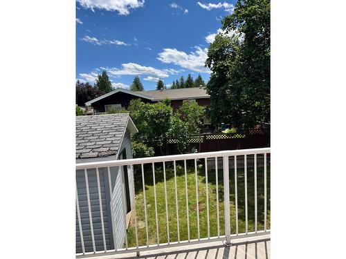 1430 Highland Drive, Castlegar, BC - Outdoor