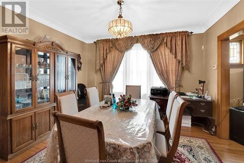 1407 Hall, Windsor, ON - Indoor Photo Showing Dining Room