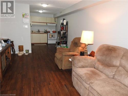 163 Ferguson Avenue Avenue Unit# 102, Woodstock, ON - Indoor Photo Showing Living Room