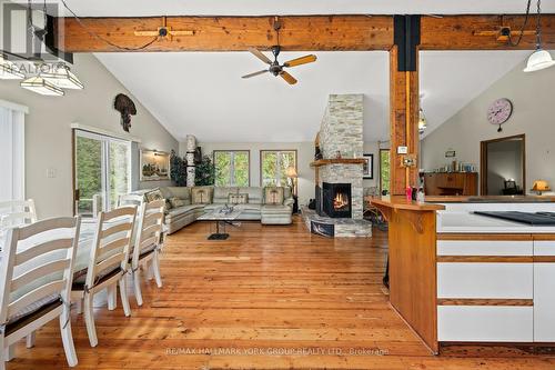 102 Albert Street, Kawartha Lakes, ON - Indoor With Fireplace