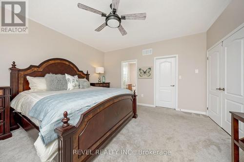 87 Horton Walk, Cambridge, ON - Indoor Photo Showing Bedroom