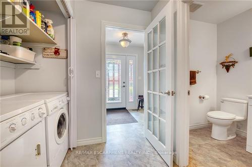 8 Hampton Court, Norfolk (Port Dover), ON - Indoor Photo Showing Laundry Room