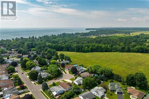 8 Hampton Court, Norfolk (Port Dover), ON - Outdoor With View