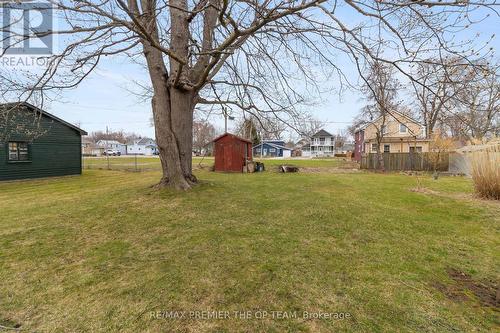 312 Ridgeway Road, Fort Erie, ON - Outdoor