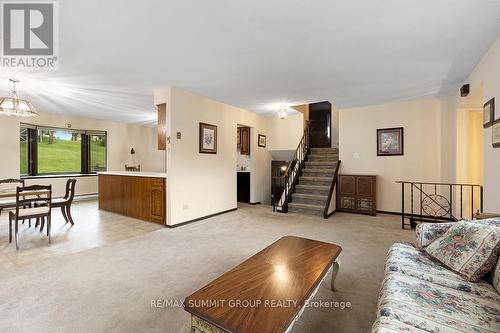 330 Mill Bridge Road, Grey Highlands, ON - Indoor Photo Showing Living Room