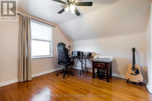 204 Parkdale Avenue S, Hamilton, ON - Indoor Photo Showing Office