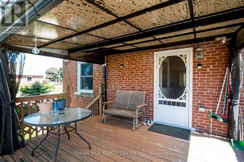 204 Parkdale Avenue S, Hamilton, ON - Outdoor With Deck Patio Veranda With Exterior