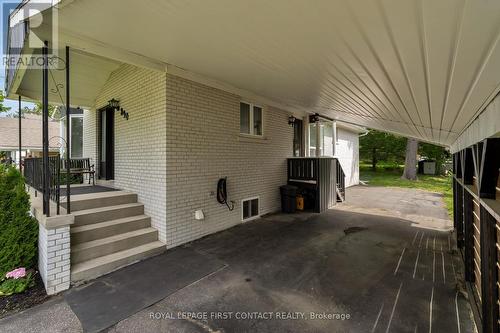 390 Crescent Drive, Gravenhurst, ON - Outdoor With Exterior