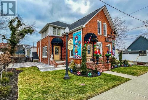 13 King Street, Kingsville, ON 