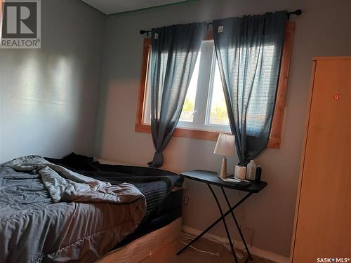 614 St Mary Street, Esterhazy, SK - Indoor Photo Showing Bedroom