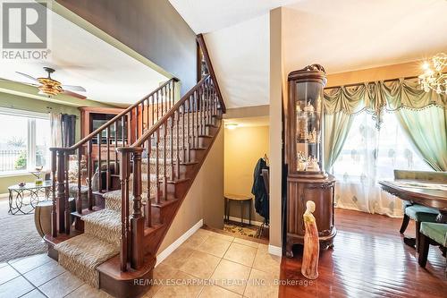 25 Richdale Drive, Hamilton, ON - Indoor Photo Showing Other Room