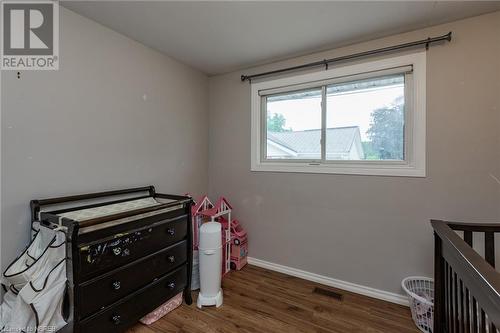 352 Mckenzie Avenue, North Bay, ON - Indoor Photo Showing Bedroom