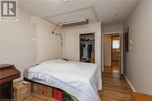 352 Mckenzie Avenue, North Bay, ON - Indoor Photo Showing Bedroom