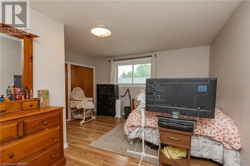 352 Mckenzie Avenue, North Bay, ON - Indoor Photo Showing Bedroom