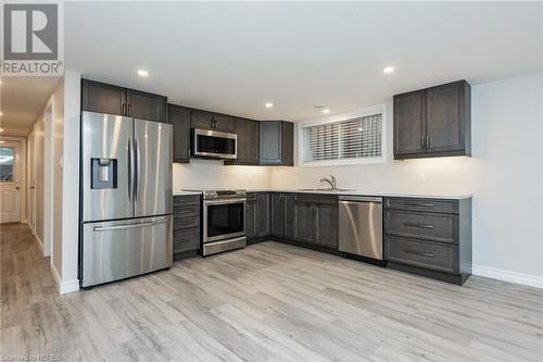 352 Mckenzie Avenue, North Bay, ON - Indoor Photo Showing Kitchen With Upgraded Kitchen