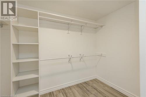 352 Mckenzie Avenue, North Bay, ON - Indoor With Storage
