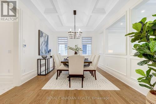 14 Suttonrail Way, Whitchurch-Stouffville (Stouffville), ON - Indoor Photo Showing Dining Room