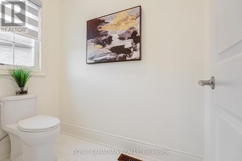 14 Suttonrail Way, Whitchurch-Stouffville (Stouffville), ON - Indoor Photo Showing Bathroom