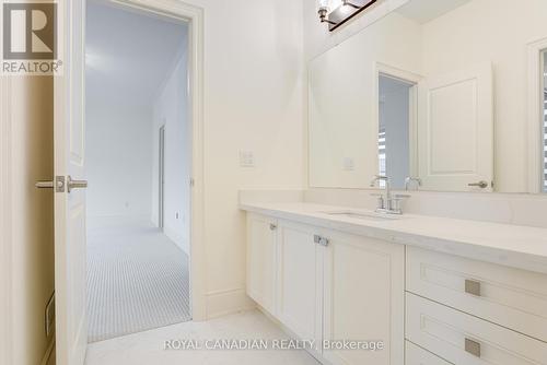 14 Suttonrail Way, Whitchurch-Stouffville (Stouffville), ON - Indoor Photo Showing Bathroom