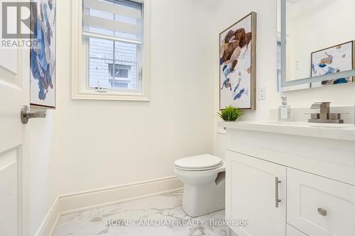 14 Suttonrail Way, Whitchurch-Stouffville (Stouffville), ON - Indoor Photo Showing Bathroom