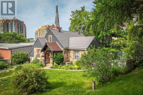 20 Poyntz Street, Barrie, ON - Outdoor