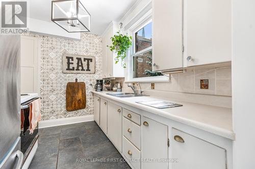 20 Poyntz Street, Barrie, ON - Indoor Photo Showing Kitchen With Double Sink