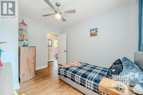 5293 Spruce Avenue, Burlington, ON - Indoor Photo Showing Bedroom