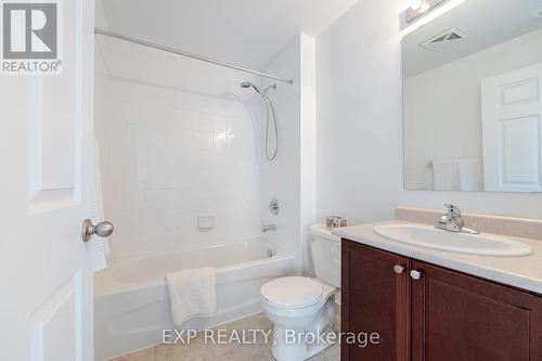 203 - 5705 Long Valley Road, Mississauga, ON - Indoor Photo Showing Bathroom
