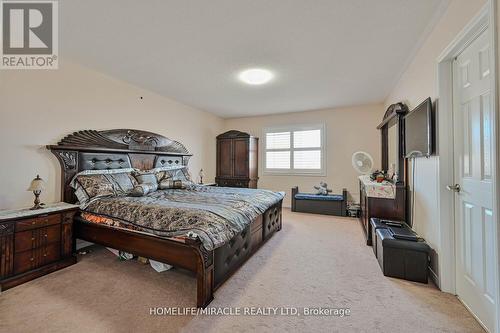 80 Newington Crescent, Brampton, ON - Indoor Photo Showing Bedroom