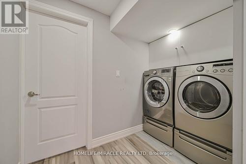 80 Newington Crescent, Brampton, ON - Indoor Photo Showing Laundry Room