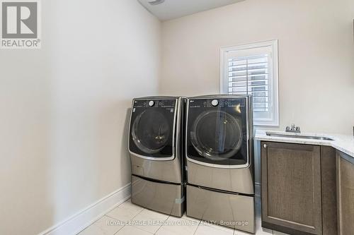 21 Provost Trail, Brampton, ON - Indoor Photo Showing Laundry Room
