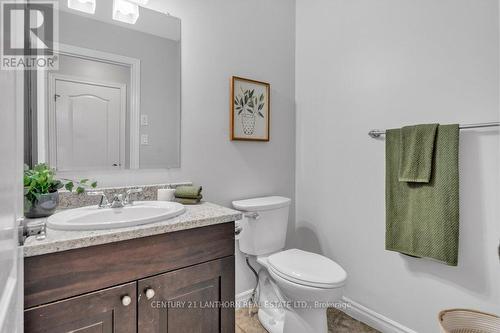 11 Kipling Drive, Belleville, ON - Indoor Photo Showing Bathroom