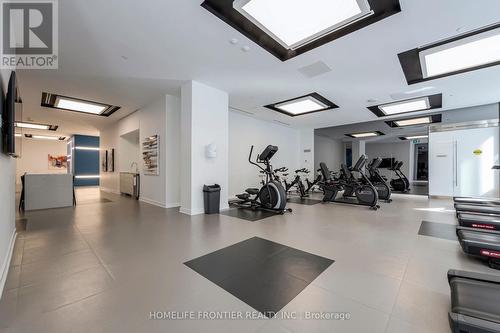 1411 - 99 Broadway Avenue, Toronto (Mount Pleasant West), ON - Indoor Photo Showing Gym Room