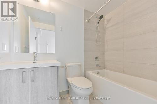 3503 - 77 Mutual Street, Toronto, ON - Indoor Photo Showing Bathroom