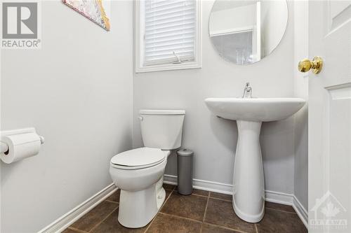 119 Macara Crescent, Ottawa, ON - Indoor Photo Showing Bathroom