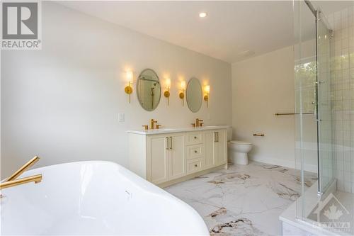 1378 Fribourg Street, Embrun, ON - Indoor Photo Showing Bathroom