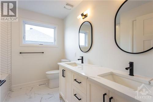 1378 Fribourg Street, Embrun, ON - Indoor Photo Showing Bathroom