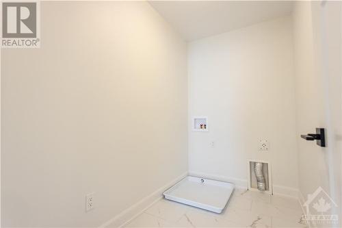 1378 Fribourg Street, Embrun, ON - Indoor Photo Showing Other Room